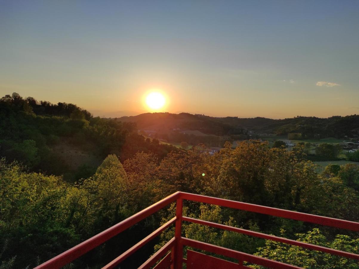 Oasi Del Monferrato - Appartamento Rosso Mombercelli Zewnętrze zdjęcie